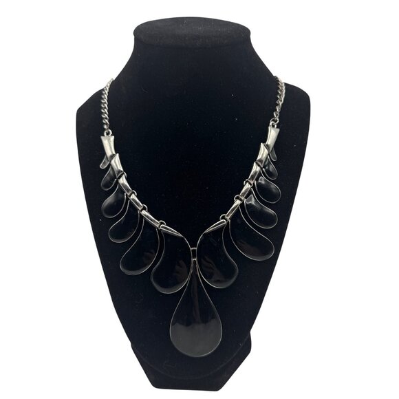 Black Teardrop Necklace Adjustable Silver Chain Statement Pendant Jewelry Stylis - Picture 2 of 3